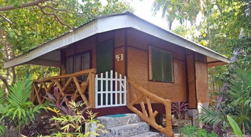 67Th Heaven Holiday Resort Lucbuan Bagian luar foto